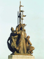 Small_osnovateli_surguta